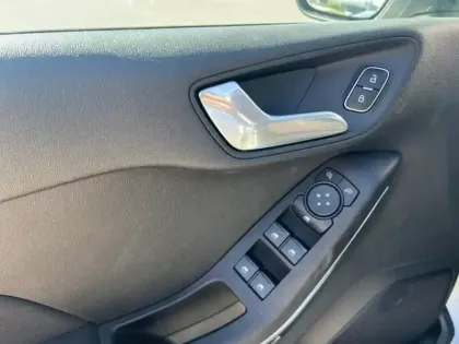 Photo 13 Ford Fiesta  1.0 Flexifuel 95ch Titanium Business 5p