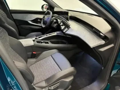 Photo 12 Peugeot 3008 Gén. III Ph1 Allure 5