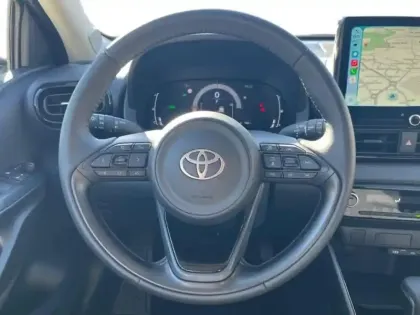 Photo 14 Toyota Yaris Gén. IV Ph1 NG Design 5