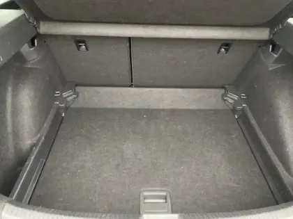 Photo 10 Volkswagen Taigo Gén. I Ph1 Evo R-Line Edition 5