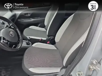 Photo 10 Toyota Aygo Gén. II Ph1 x-play 5