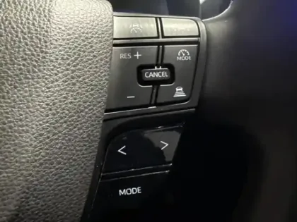 Photo 6 Toyota C-HR Gén. II Ph1 Dynamic 5