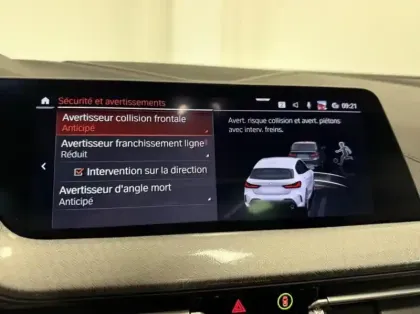 Photo 10 BMW Serie 1 Gén. III (F40) Ph1 M Sport 5