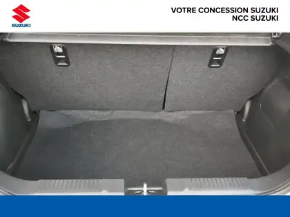 Photo 10 Suzuki Swift  1.2 Hybrid 83ch Privilège Auto
