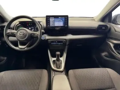 Photo 8 Toyota Yaris  116h Design 5p MY22