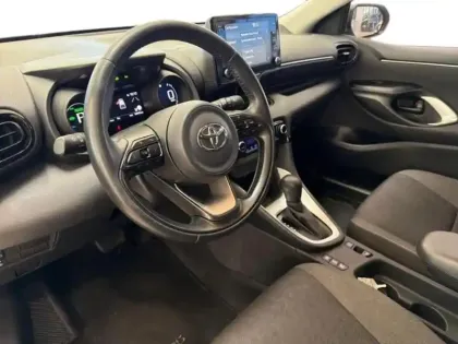 Photo 11 Toyota Yaris  116h Design 5p MY22