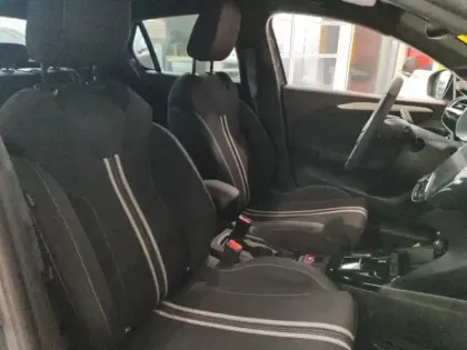 Photo 10 Opel Corsa Gén. VI Ph2 GS 5