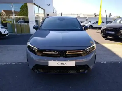 Photo 16 Opel Corsa Gén. VI Ph2 GS 5