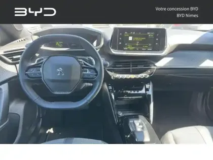 Photo 6 Peugeot 2008  1.5 BlueHDi 130ch S&S Allure EAT8