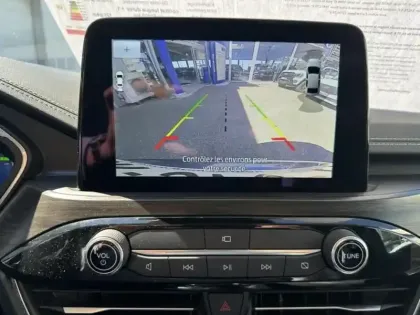 Photo 10 Ford Kuga  2.5 Duratec 190ch FHEV E85 Vignale BVA