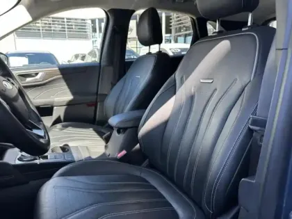 Photo 9 Ford Kuga  2.5 Duratec 190ch FHEV E85 Vignale BVA