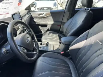 Photo 13 Ford Kuga  2.5 Duratec 190ch FHEV E85 Vignale BVA