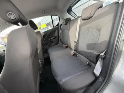 Photo 12 Opel Corsa Gén. V Ph1 NG Design 120 ans 5