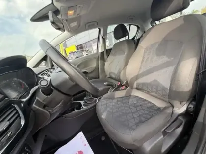 Photo 10 Opel Corsa Gén. V Ph1 NG Design 120 ans 5