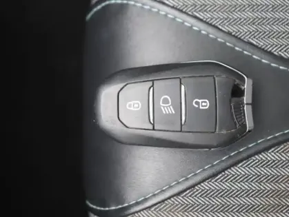 Photo 14 Peugeot 3008 Gén. II Ph2 Allure Pack 5