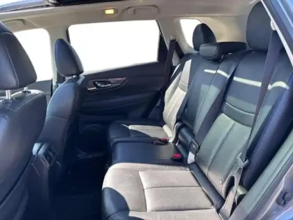 Photo 8 Nissan X-trail  1.6 dCi 130ch Tekna Euro6