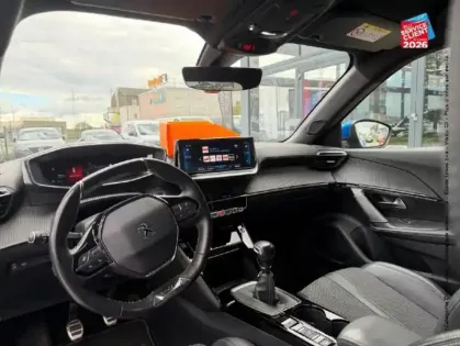 Photo 14 Peugeot 2008 Gén. II Ph1 GT Line 5