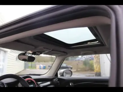 Photo 5 Mini Mini Gén. III (F56) Ph2 Edition Greenwich  3