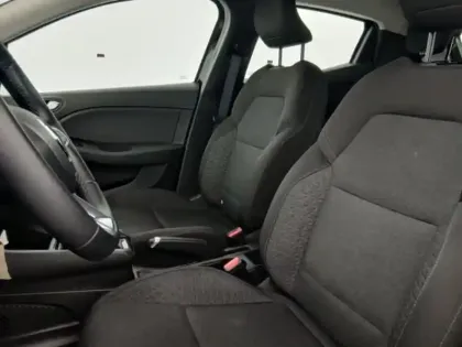 Photo 13 Renault Clio Gén. V (BJA) Ph1 NG Equilibre 5