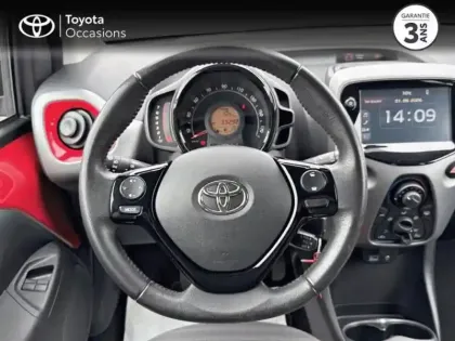 Photo 12 Toyota Aygo Gén. II Ph2 x-play x-app 5