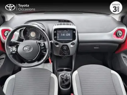 Photo 7 Toyota Aygo Gén. II Ph2 x-play x-app 5