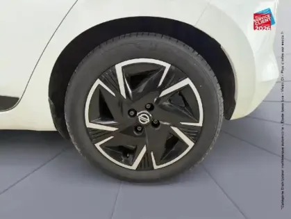 Photo 9 Nissan Micra Gén. V (K14) Ph1 Made In France 5