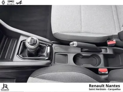 Photo 10 Renault Clio Gén. V (BJA) Ph2 Evolution 5