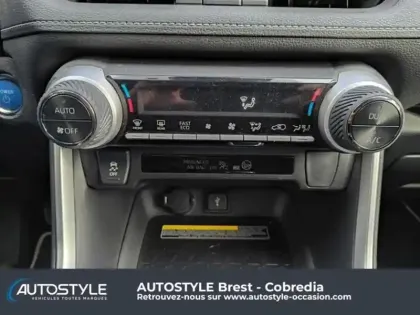 Photo 12 Toyota Rav4 Gén. V Ph1 Dynamic 5