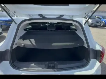 Photo 11 Renault Clio  1.6 E-Tech hybride 140ch Business -21N