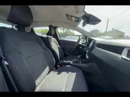 Photo 9 Renault Clio  1.6 E-Tech hybride 140ch Business -21N