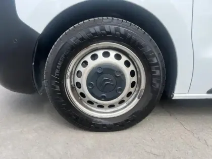 Photo 10 Citroën Jumpy Gén. III Ph1 NG Driver 1