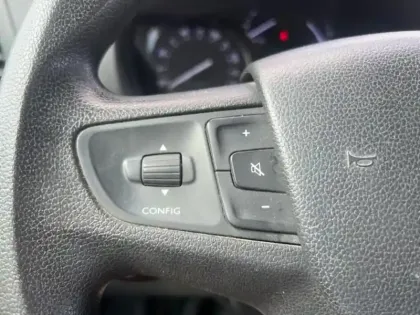 Photo 14 Citroën Jumpy Gén. III Ph1 NG Driver 1