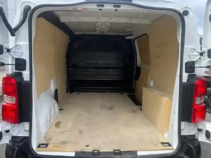 Photo 5 Citroën Jumpy Gén. III Ph1 NG Driver 1