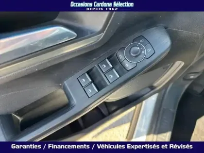 Photo 11 Ford Kuga  2.5 Duratec 190ch FHEV E85 Titanium BVA