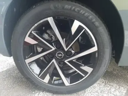 Photo 13 Opel Corsa  1.2 Turbo Hybrid 110ch GS e-DCT6