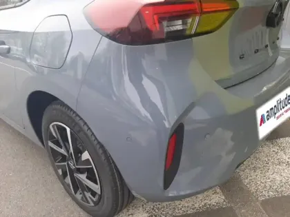 Photo 9 Opel Corsa  1.2 Turbo Hybrid 110ch GS e-DCT6