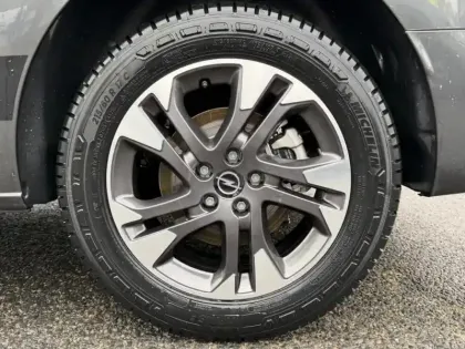 Photo 8 Opel Vivaro Gén. III Ph2 Sportive 4