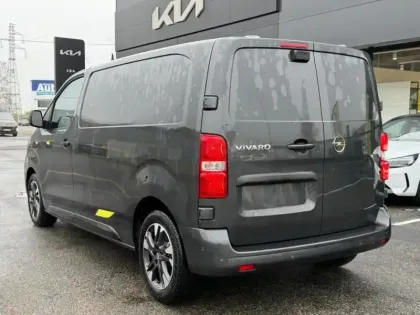 Photo 6 Opel Vivaro Gén. III Ph2 Sportive 4