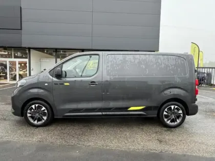 Photo 7 Opel Vivaro Gén. III Ph2 Sportive 4