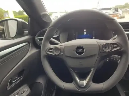 Photo 14 Opel Corsa Gén. VI Ph2 GS 5