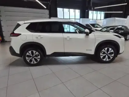 Photo 6 Nissan X-trail Gén. IV (T33) Ph1 N-Connecta 5