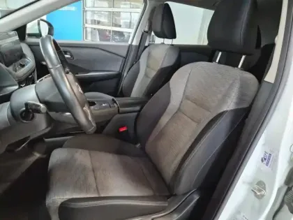 Photo 13 Nissan X-trail Gén. IV (T33) Ph1 N-Connecta 5