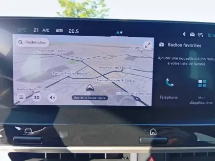 Photo 22 Citroën C4  Hybride 145 e-DCS6