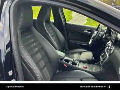 Photo 63 Mercedes Classe A  200 7G-DCT