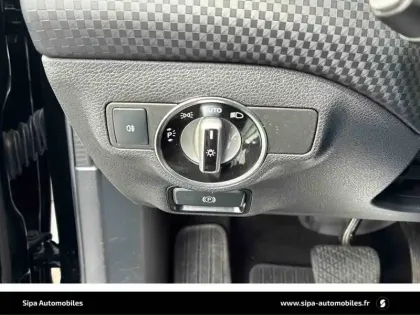 Photo 66 Mercedes Classe A  200 7G-DCT