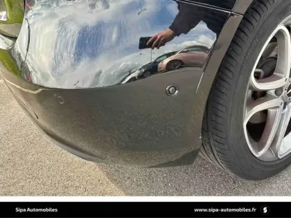 Photo 61 Mercedes Classe A  200 7G-DCT