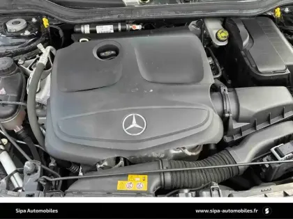 Photo 56 Mercedes Classe A  200 7G-DCT