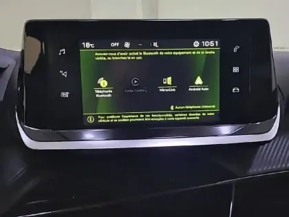 Photo 23 Peugeot 2008  PureTech 130 S&S BVM6