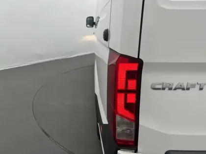 Photo 91 Volkswagen Crafter  VAN 30 L3H3 2.0 TDI 140 CH
