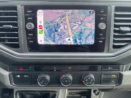 Photo 73 Volkswagen Crafter  VAN 30 L3H3 2.0 TDI 140 CH